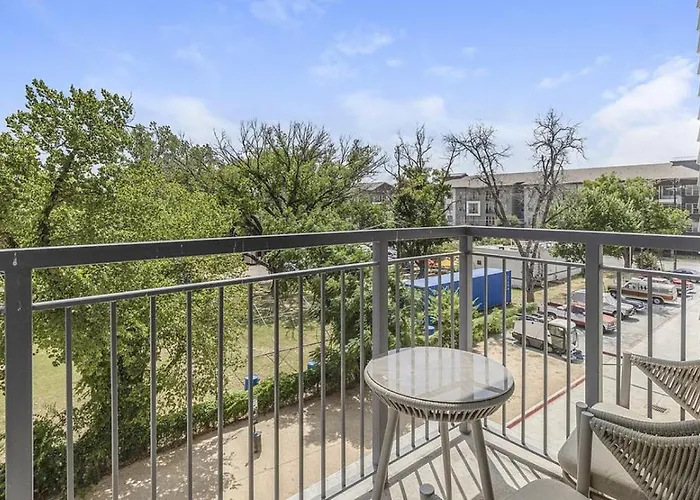 Landing At The Standard River District - 2 Bedrooms In River District * Fort Worth